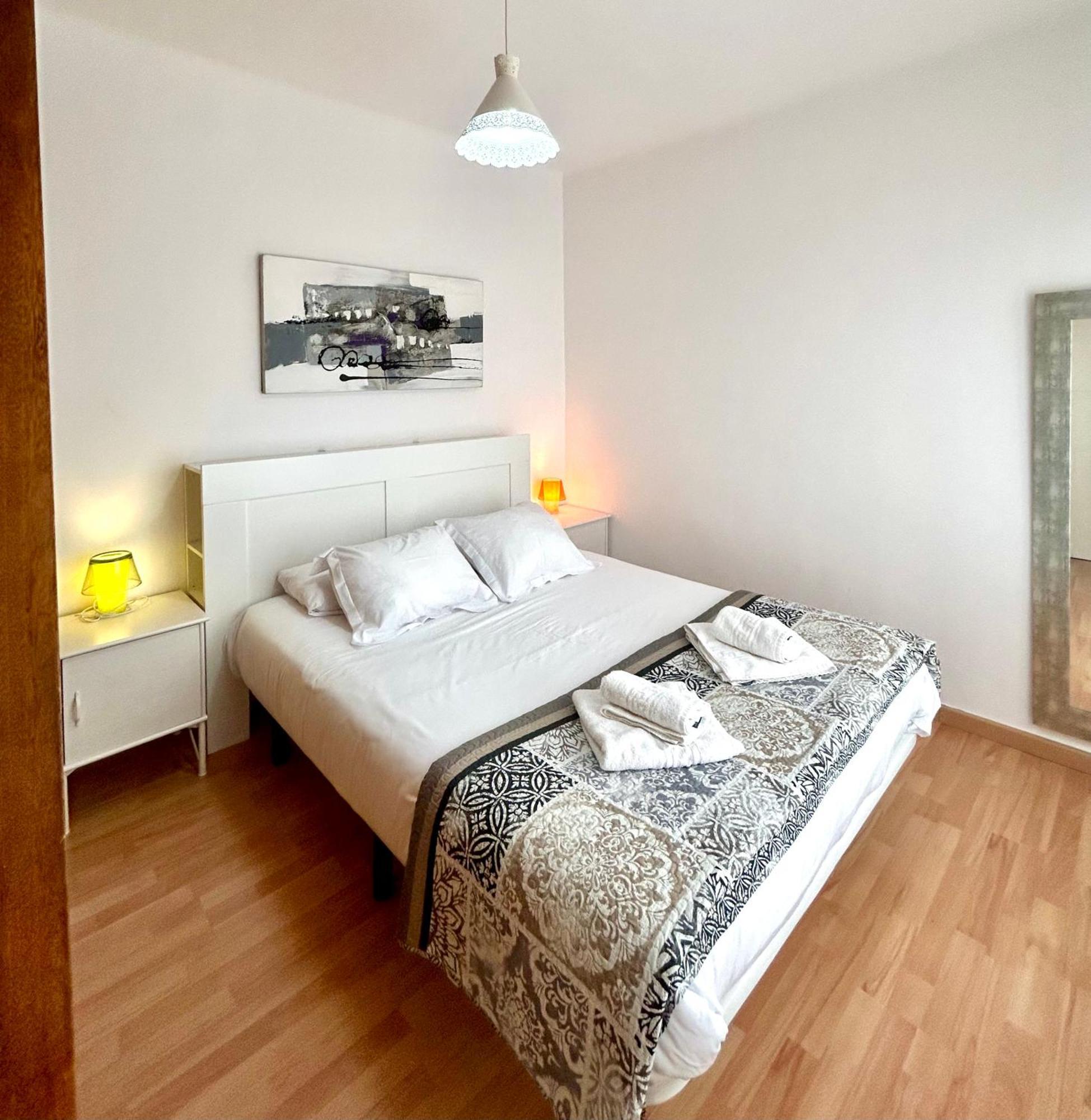 Apartment Carrer D'Olesa Barcelona Exteriér fotografie
